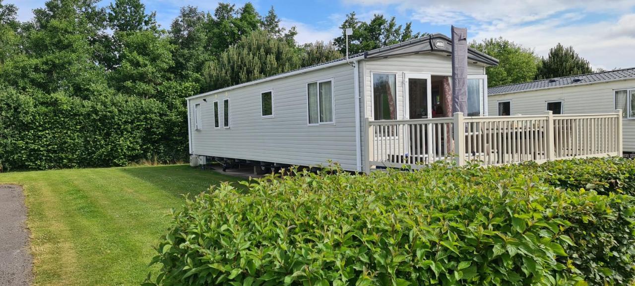 Lake District Prestige Caravan, 3 Bedrooms, Sleeps 8 On Haven Holiday Park Flookburgh Extérieur photo