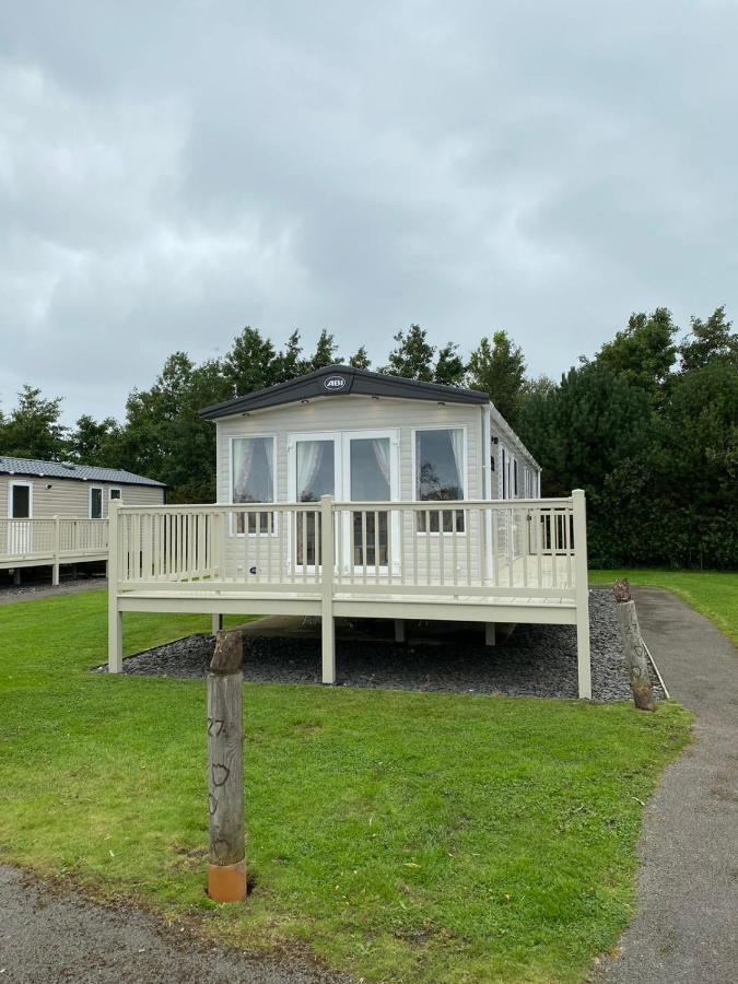 Lake District Prestige Caravan, 3 Bedrooms, Sleeps 8 On Haven Holiday Park Flookburgh Extérieur photo